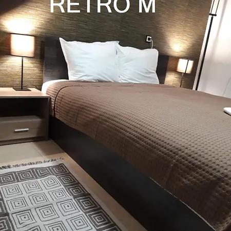 Retro M *